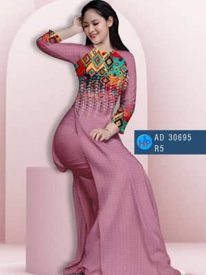 1621681943 652 vai ao dai mau moi vua ra (14)